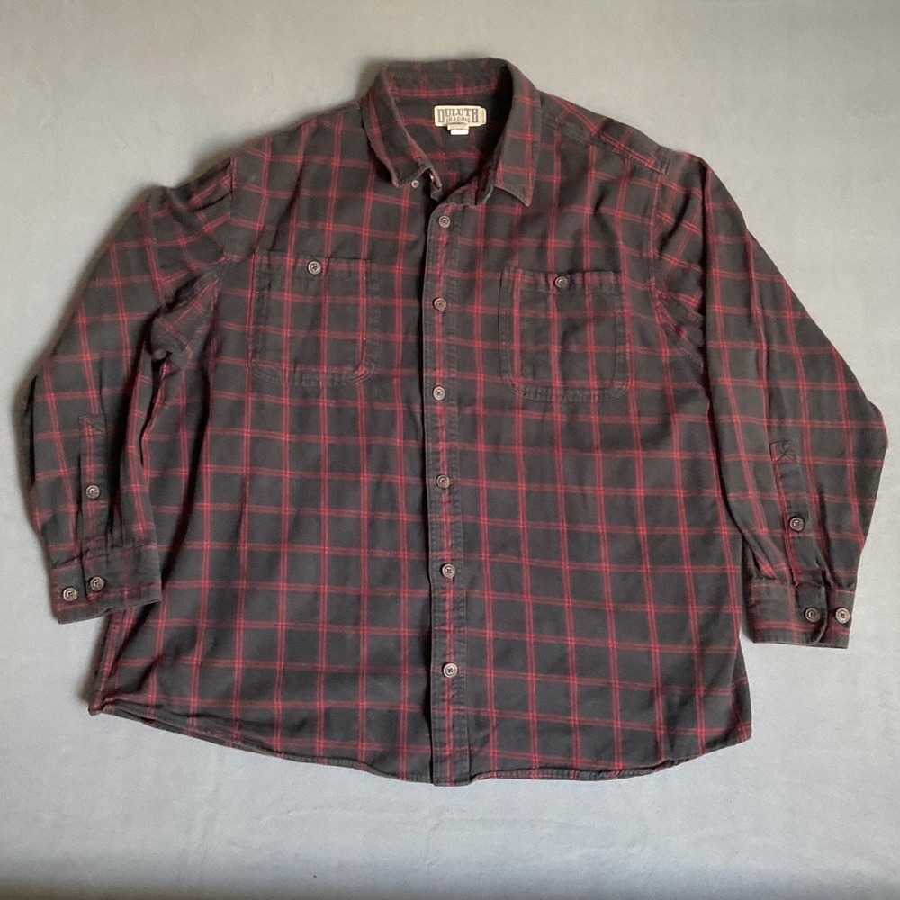 Duluth Trading Co Flannel Shirt Mens 2XL Red Black Excellent Plaid Workwear